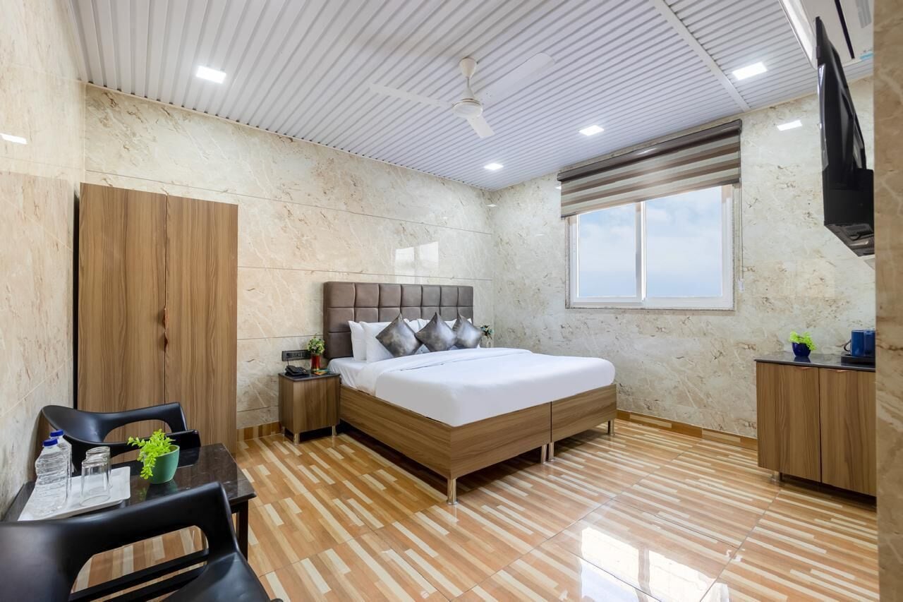 Superior Double or Twin Room | Hypo-allergenic bedding, free WiFi, bed sheets