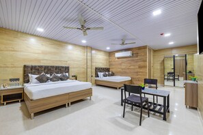 Superior Double or Twin Room | Free WiFi - Hotel Bill Palace (New Delhi)