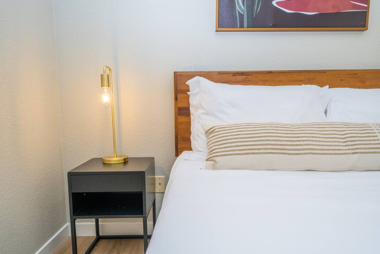 Bügeleisen/Bügelbrett, WLAN, Bettwäsche