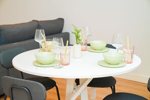 Basic Apartment | Living room - Cozy 1BR With Living Room Near City (Ghent)