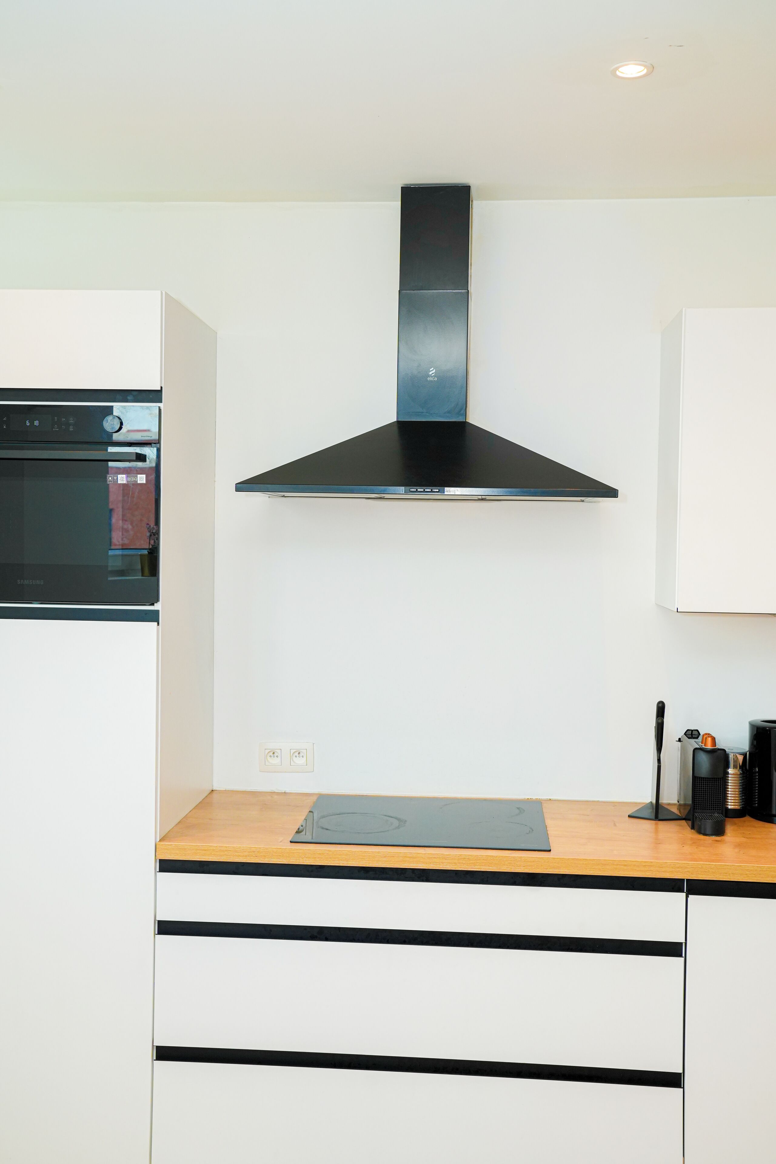 Basic Apartment | Private kitchen