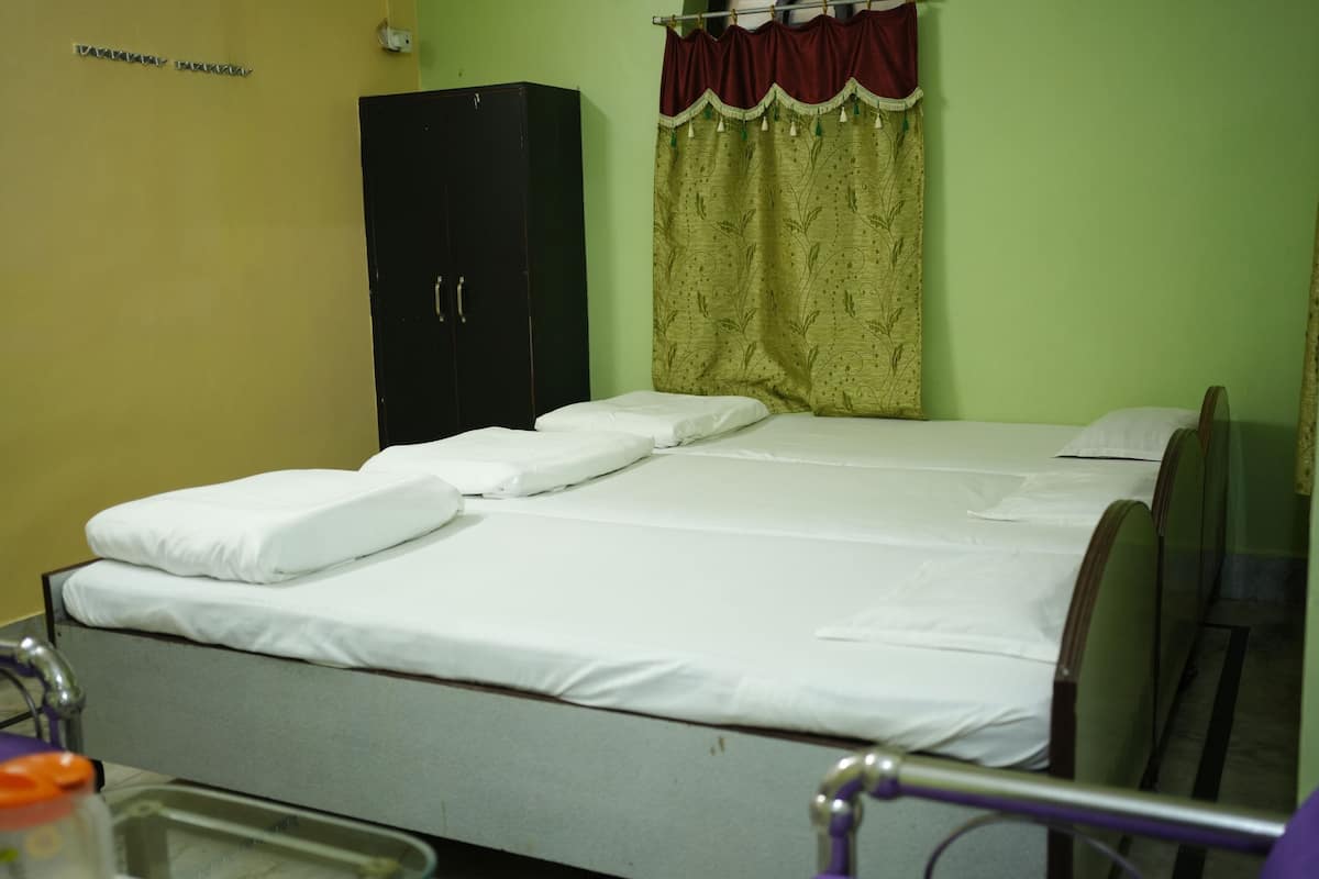 Family Triple Room, Balcony | In-room safe, desk, iron/ironing board