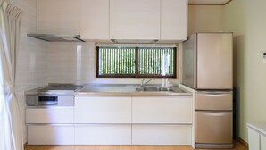 Family House, Mountain View | Private kitchen - Kowakudani -Raku- (Hakone)