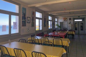 Shared Dormitory, Men only | Living area - Auberge de jeunesse de Concarneau (Concarneau)