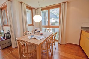 Dining - Casa d'Amore,  Apartment Lyskamm (Zermatt)