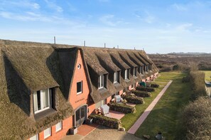 Exterior - Charming vacation apartment in Haus Kampbarg in Kampen with terrace and sea view (Kampen (Sylt))