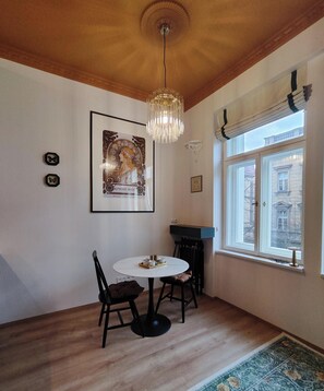 Interior - Alphonse Mucha Style New LOFT near IP Pavlova, Prague 2 (Prague)