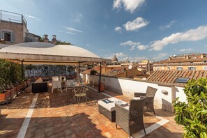 Outdoor dining - New - Costaguti residence and terrace (Roma)