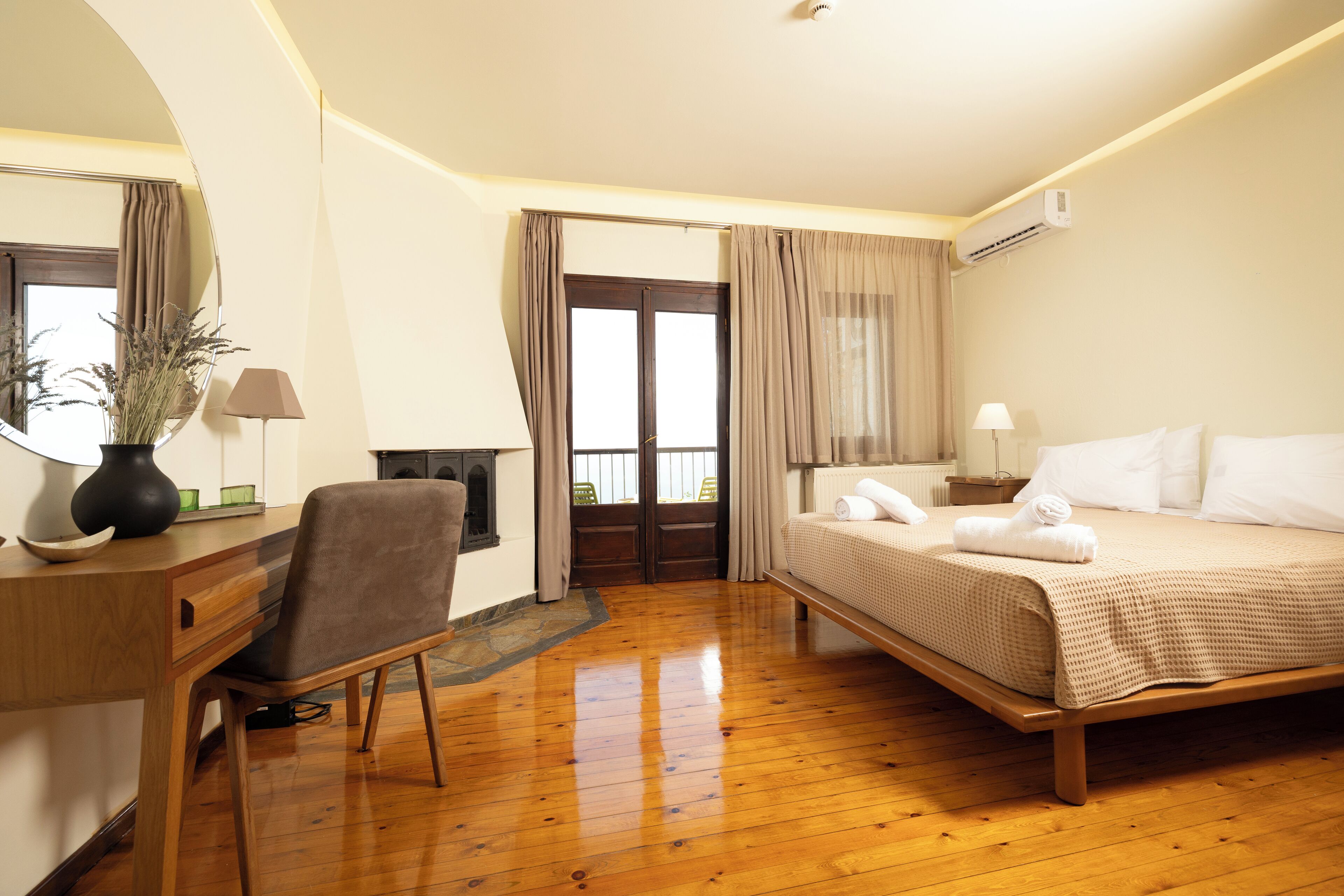 7 dormitorios, Internet, ropa de cama