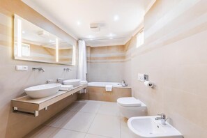 Bathroom - Aparthotel Tycho de Brahe (Prague)