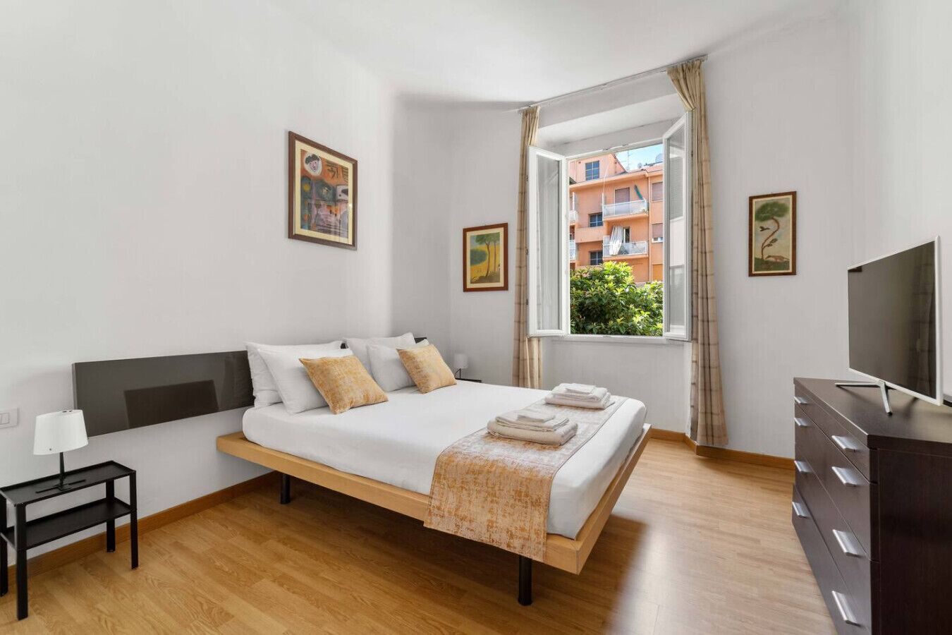 2 Schlafzimmer, Bügeleisen/Bügelbrett, Reisekinderbett, kostenloses WLAN