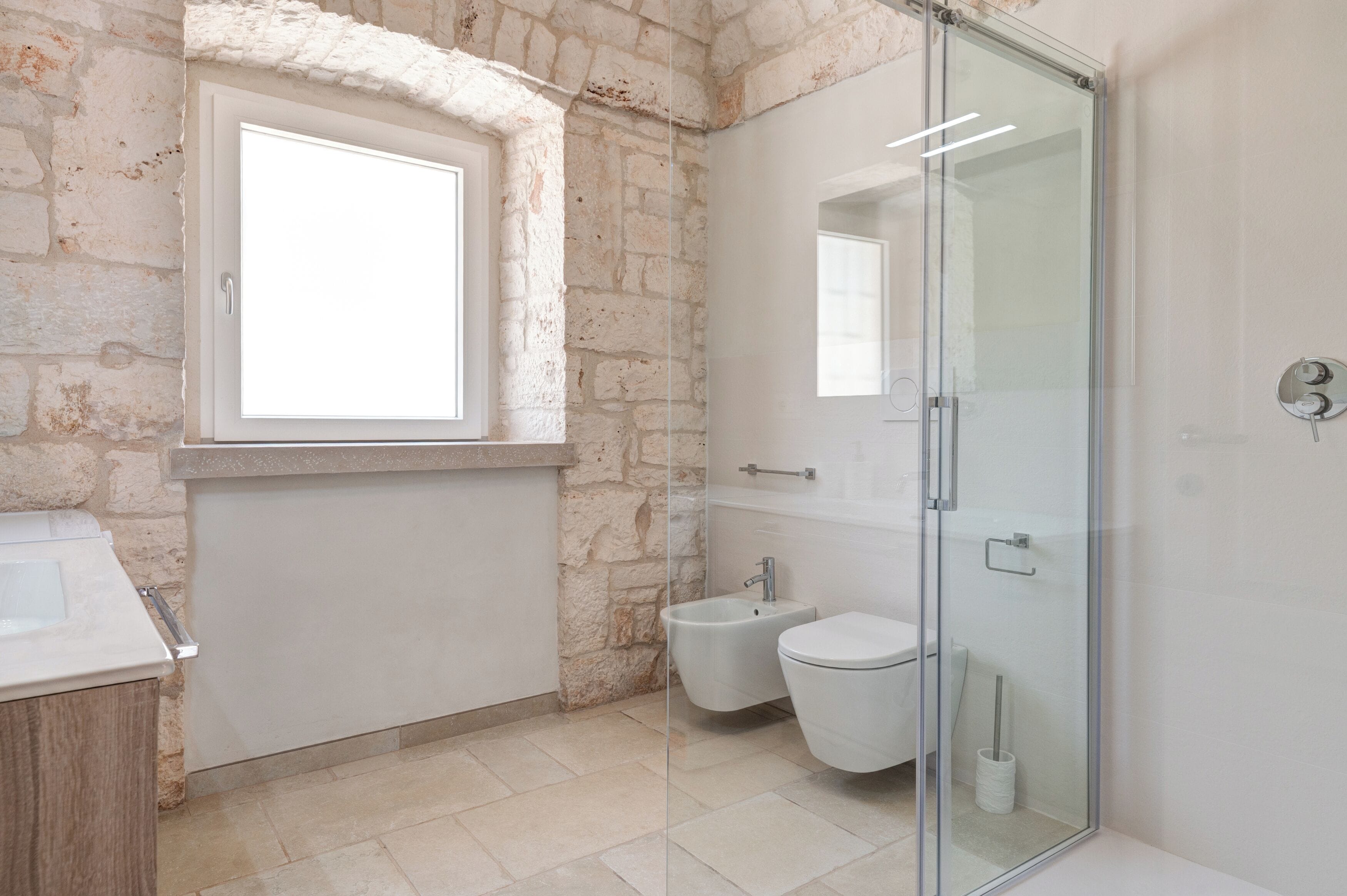 Standard-huoneisto, merinäköala | Kylpyhuone | Saippua, sampoo, vessapaperi