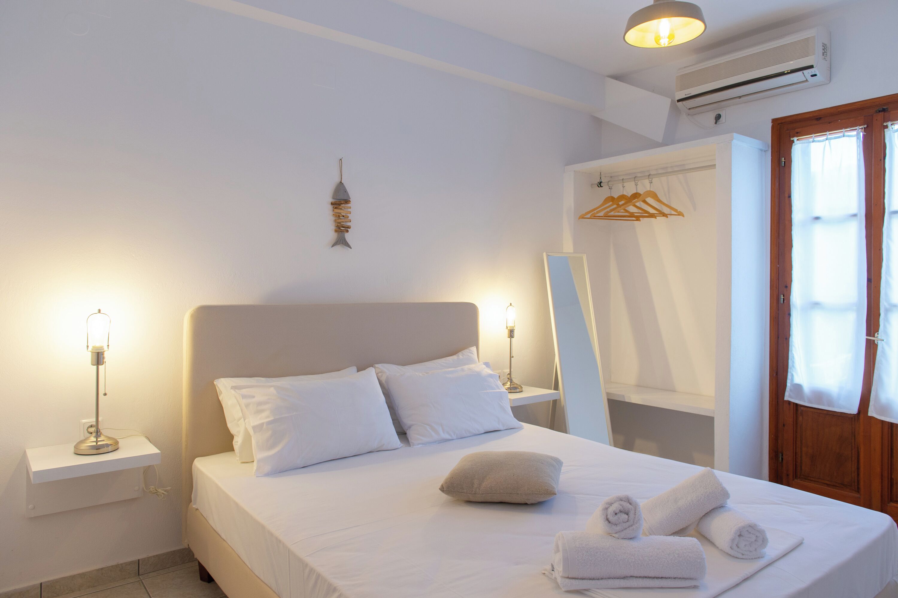 Family Apartment | In-room safe, iron/ironing board, free WiFi