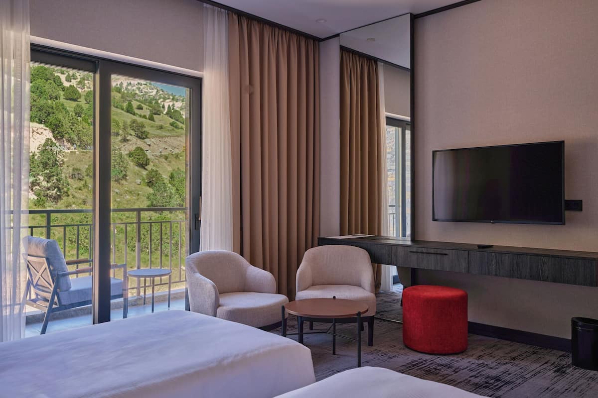 Standard Double or Twin Room, Balcony | In-room safe, desk, iron/ironing board, free WiFi