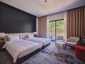 Deluxe Double or Twin Room, Balcony, Mountain View