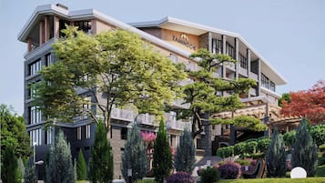 Vista frontal de la propiedad