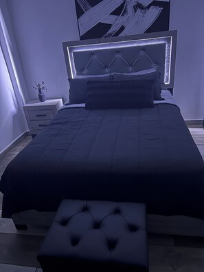 1 bedroom, free WiFi, bed sheets