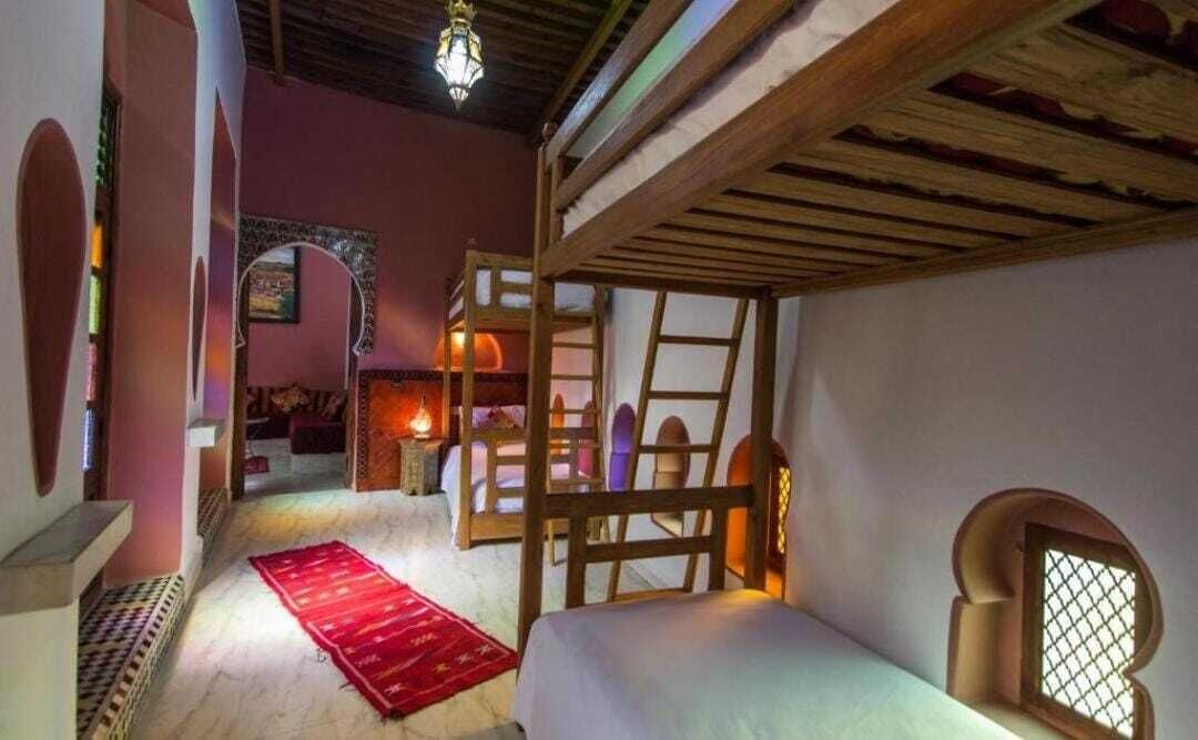 Room, Mixed Dorm, Patio, Courtyard View | In-room safe, free WiFi