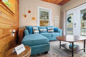 Smart TV, offices - Lower Oasis | Team Joseph Ellen (St. Augustine)
