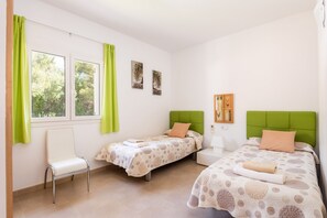 3 habitaciones y caja de seguridad en la habitación 