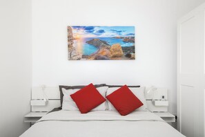 Penthouse, 2 Bedrooms, Kitchen, Beach View | Blackout curtains, iron/ironing board, free WiFi - Modern Penthouse with Terrace & Sea View (St. Paul's Bay)
