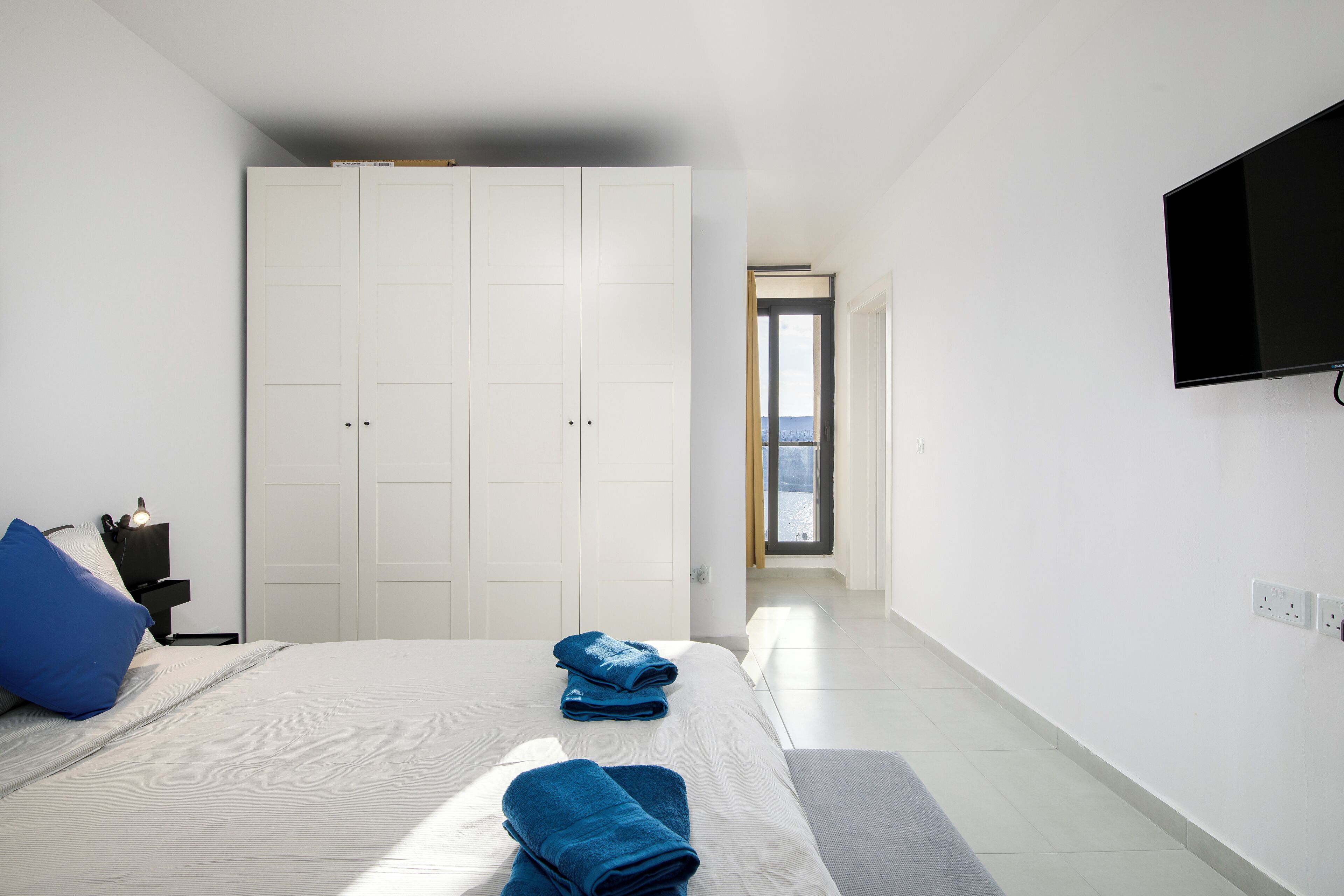 Penthouse, 2 Bedrooms, Kitchen, Beach View | Blackout drapes, iron/ironing board, free WiFi