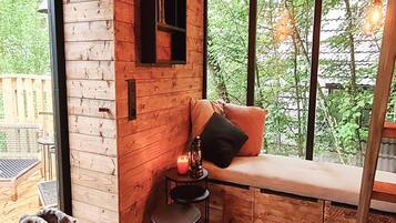 Chalet | Perincian bahagian dalam