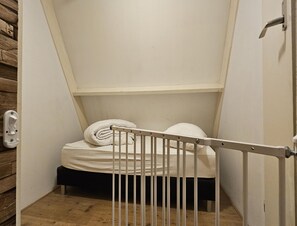 Chalé | 2 quartos, roupa de cama