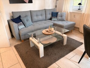 TV, DVD player, stereo - Waldzeit Braunlage - WLAN - parking lot - terrace - at ground level (Braunlage)
