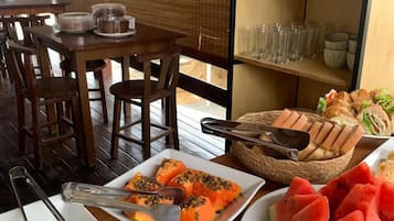 Desayuno buffet incluido todos los días