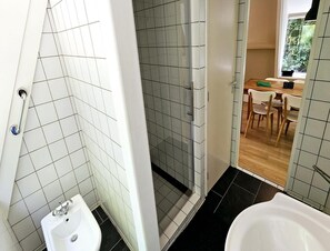 木屋 | 浴室