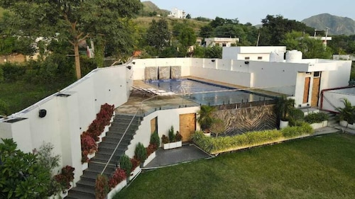 Kasaara Retreat By Nexottel Premiere