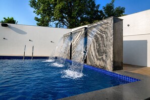 11 outdoor pools - Kasaara Retreat By Arow Hotels & Resorts (Udaipur)
