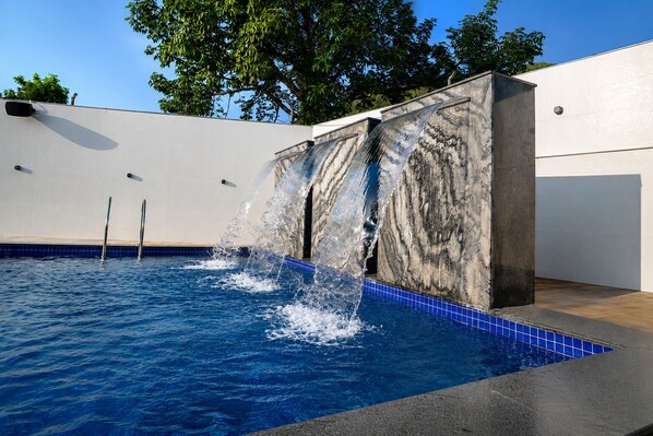 11 piscines extérieures