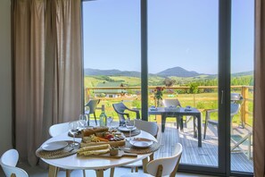 Dining - Polana Piorun (Uscie Gorlickie)