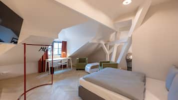 Family Quadruple Room, City View | Desk, free WiFi, bed sheets