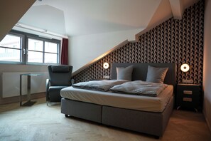 Comfort Double Room, City View | Desk, free WiFi, bed sheets - qnorke Hotel (Berlin)