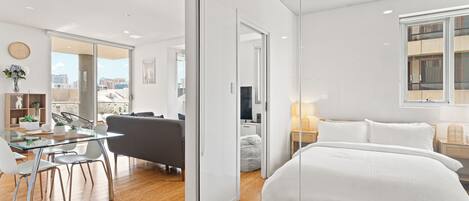 Fer et planche à repasser, Wi-Fi, draps fournis