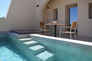 Outdoor pool - Santorini - Villa - Sleeps 2 - Pool - Parking (Santorini)