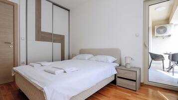 Căn hộ, 2 phòng ngủ, quang cảnh thành phố | Bàn ủi/dụng cụ ủi quần áo, truy cập Internet không dây miễn phí