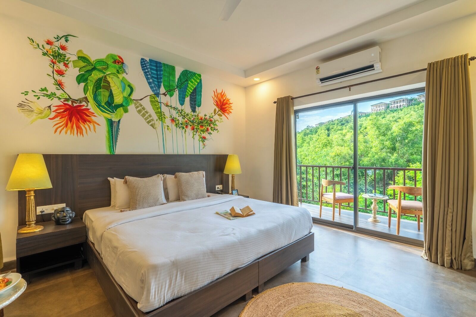 Deluxe Double or Twin Room, Hill View