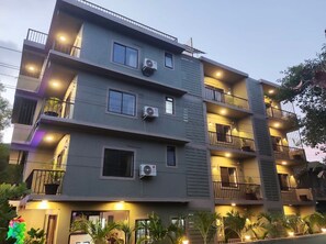 Front of property - The Sage - Morjim (Morjim)