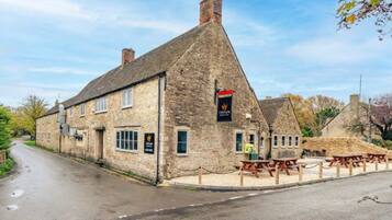 Fachada da propriedade