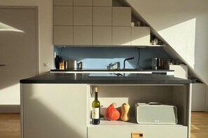 Private kitchen - Bright designer loft with terrace in Friedrichshain (Berlin)