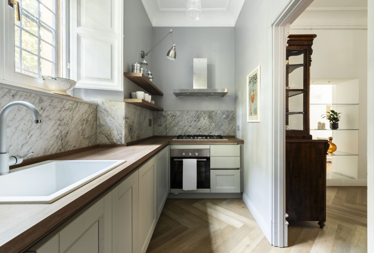 Geladeira, micro-ondas, lava-louças, torradeira