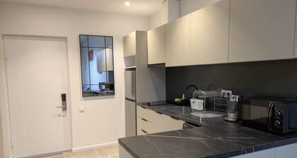 Cozy 1-bedroom apartment in lovely Dilijan with AC very close to city center