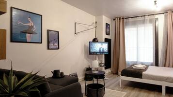 Fer et planche Ă repasser, Wi-Fi gratuit, draps fournis