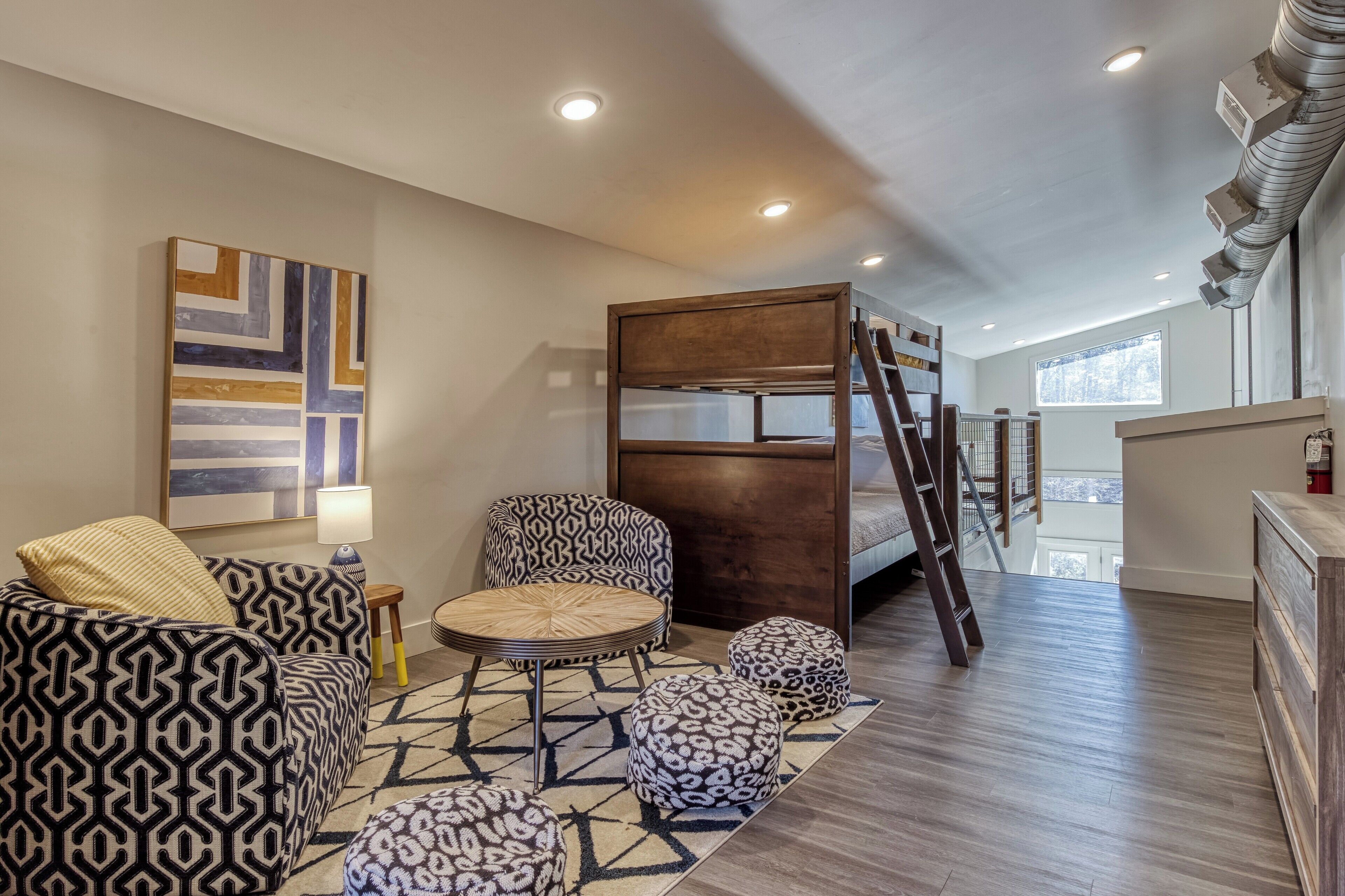 Summit Trails Retreat  Indoor Pool, Home Theater, Hot Tub | Sleeps 16!!! - Tennessee
