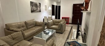 Leaders Plaza Hotel Apartment