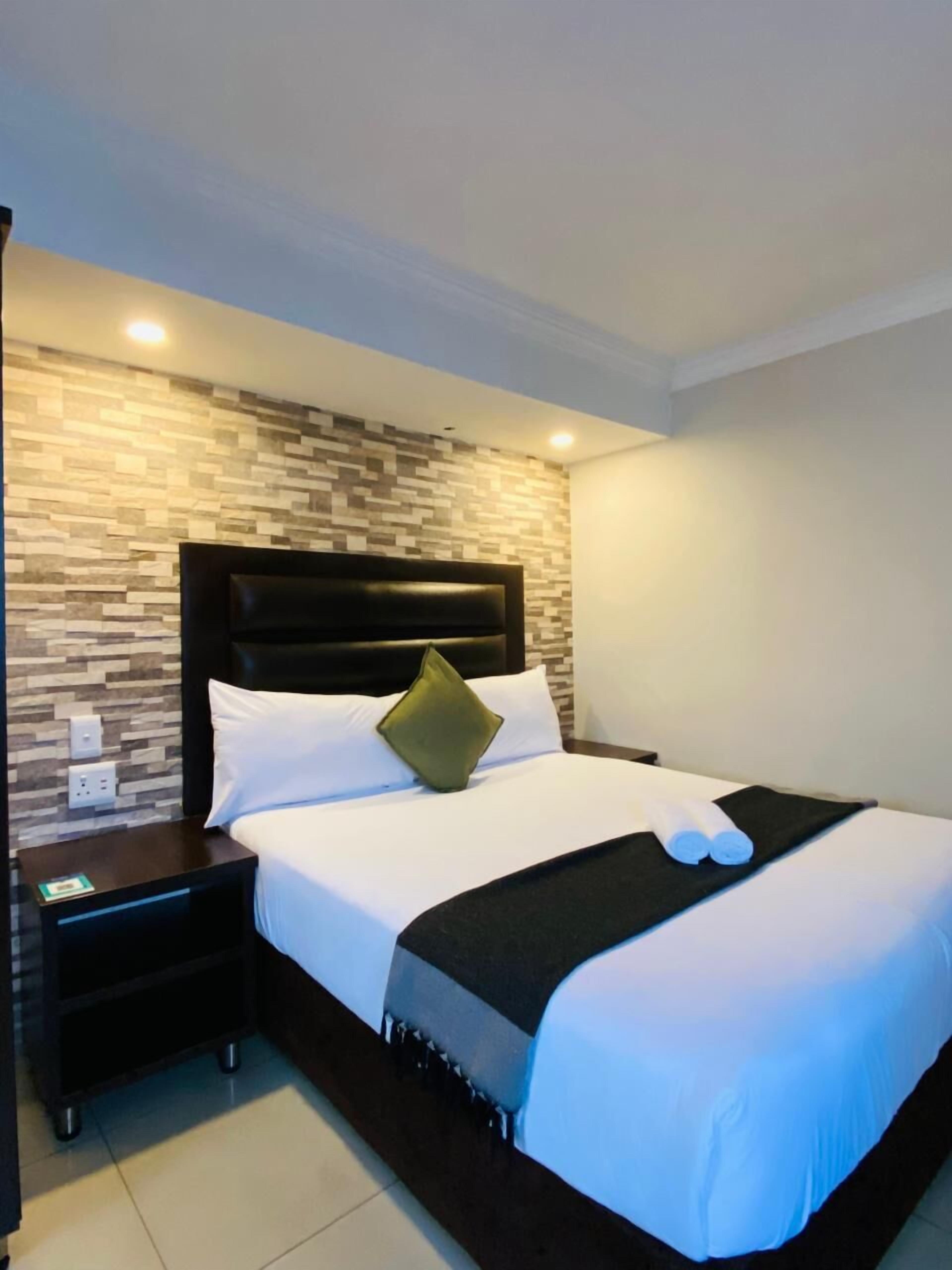 Chambre Double Confort, 1 grand lit